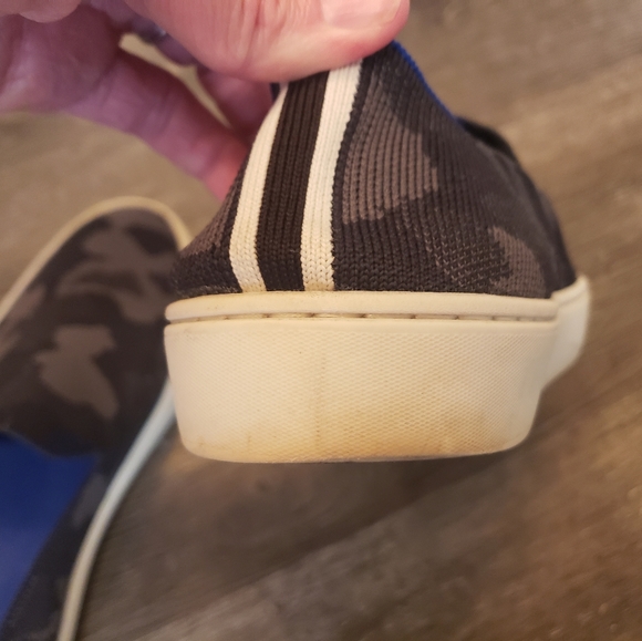 Rothy's Sneaker Camo size 9 - Picture 8 of 10